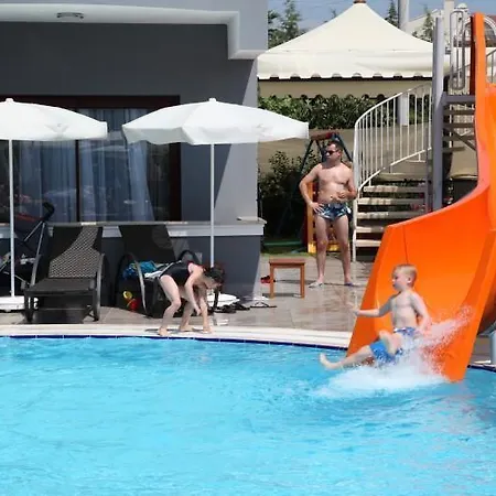 كلوب فيفا 4*