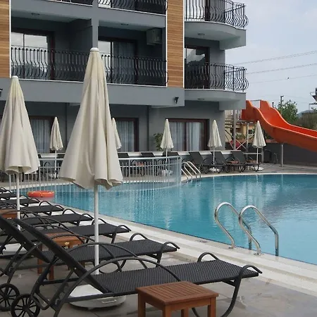 Club Viva Hotel 4*