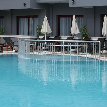 Club Viva Отель 4*
