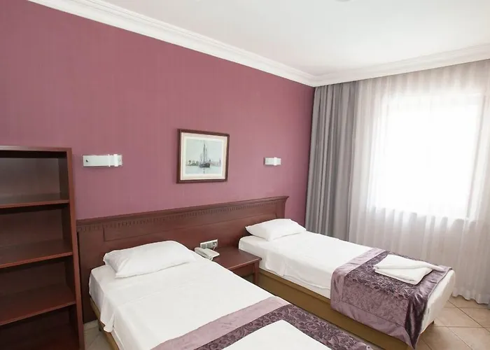 Club Viva מלון 4*