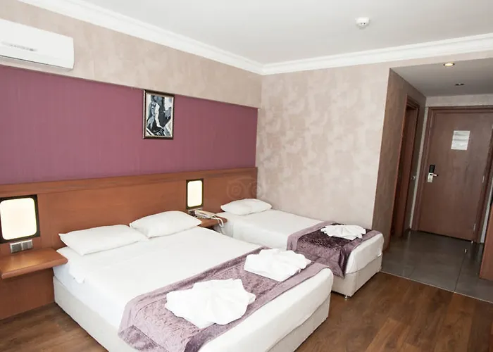 Club Viva Hotel 4*