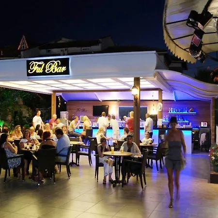 Club Viva Szálloda